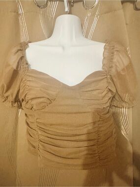 Forever 21 Tan Ruched Puff Sleeve Crop Top